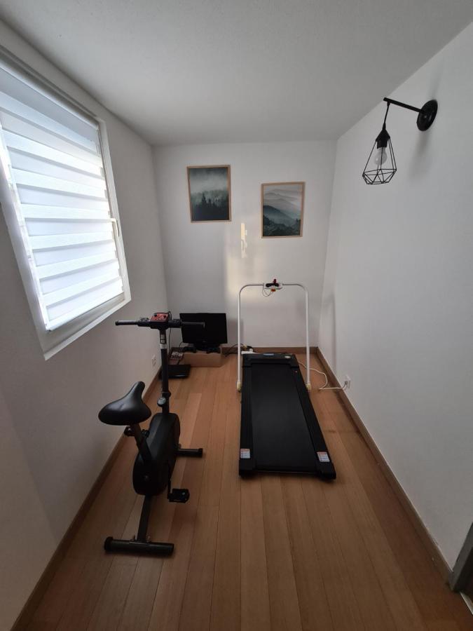 Agreable Appartement Avec Spa Proche De La Foret Bréchaumont Eksteriør bilde