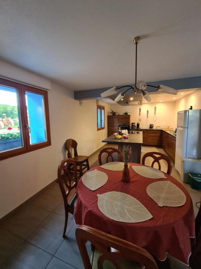 Agreable Appartement Avec Spa Proche De La Foret Bréchaumont Eksteriør bilde